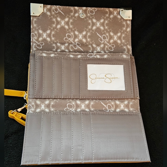 Jessica Simpson Gold Wristlet/Wallet - Picture 4 of 7